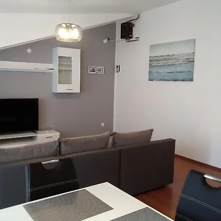Apartmani Kapo Apartman