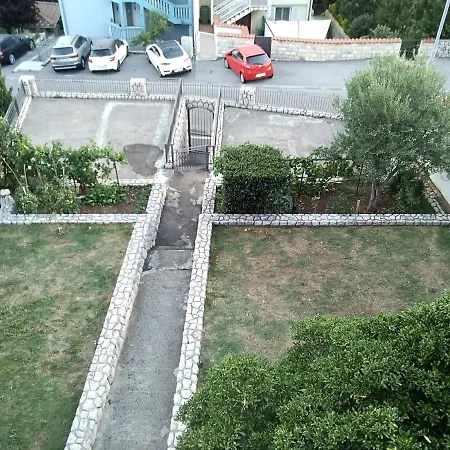 Apartmani Kapo Apartman *